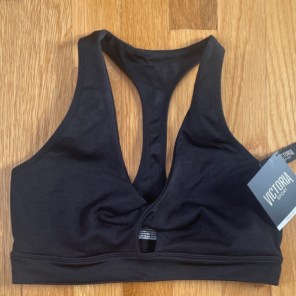 NWT New with Tags Victoria’s Secret Sport Black Knot Twist Front Sport Bra